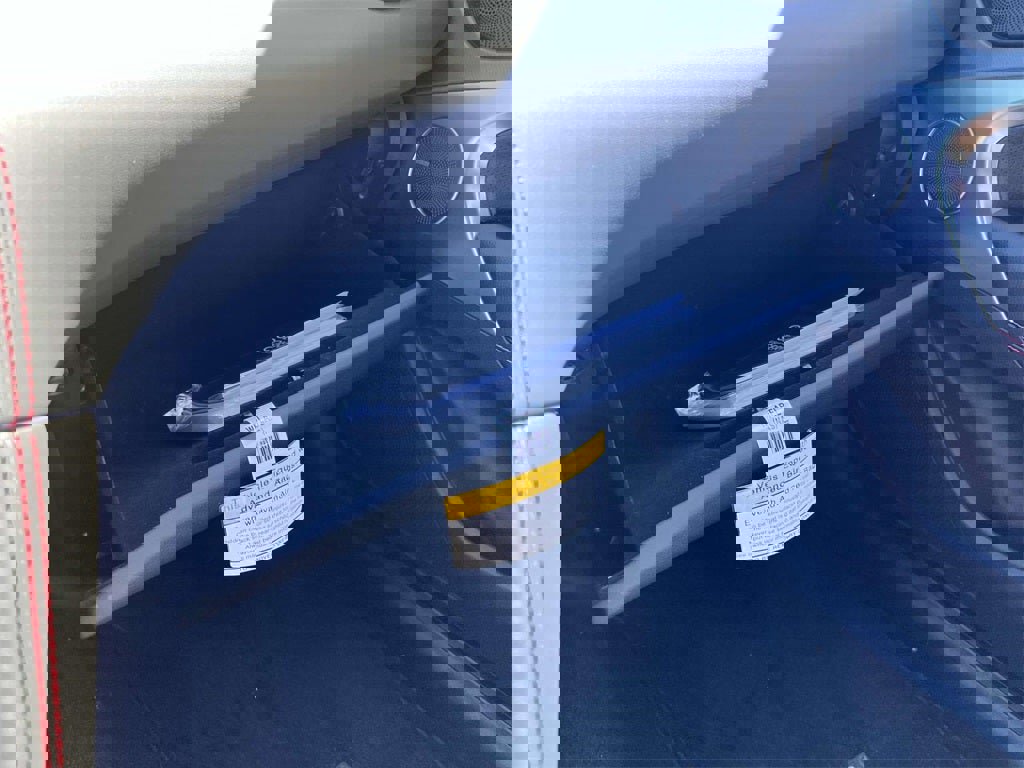 Used 2025 Genesis G70 2.5T w/ Sport Prestige Package image 31