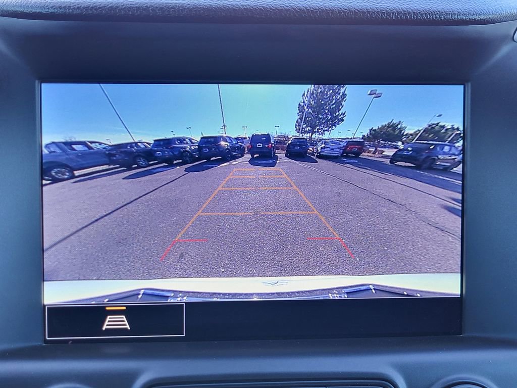 Used 2024 GMC Terrain SLT image 9