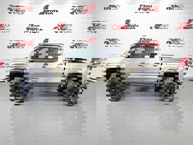 New 2025 Toyota Tacoma TRD Off-Road image 4