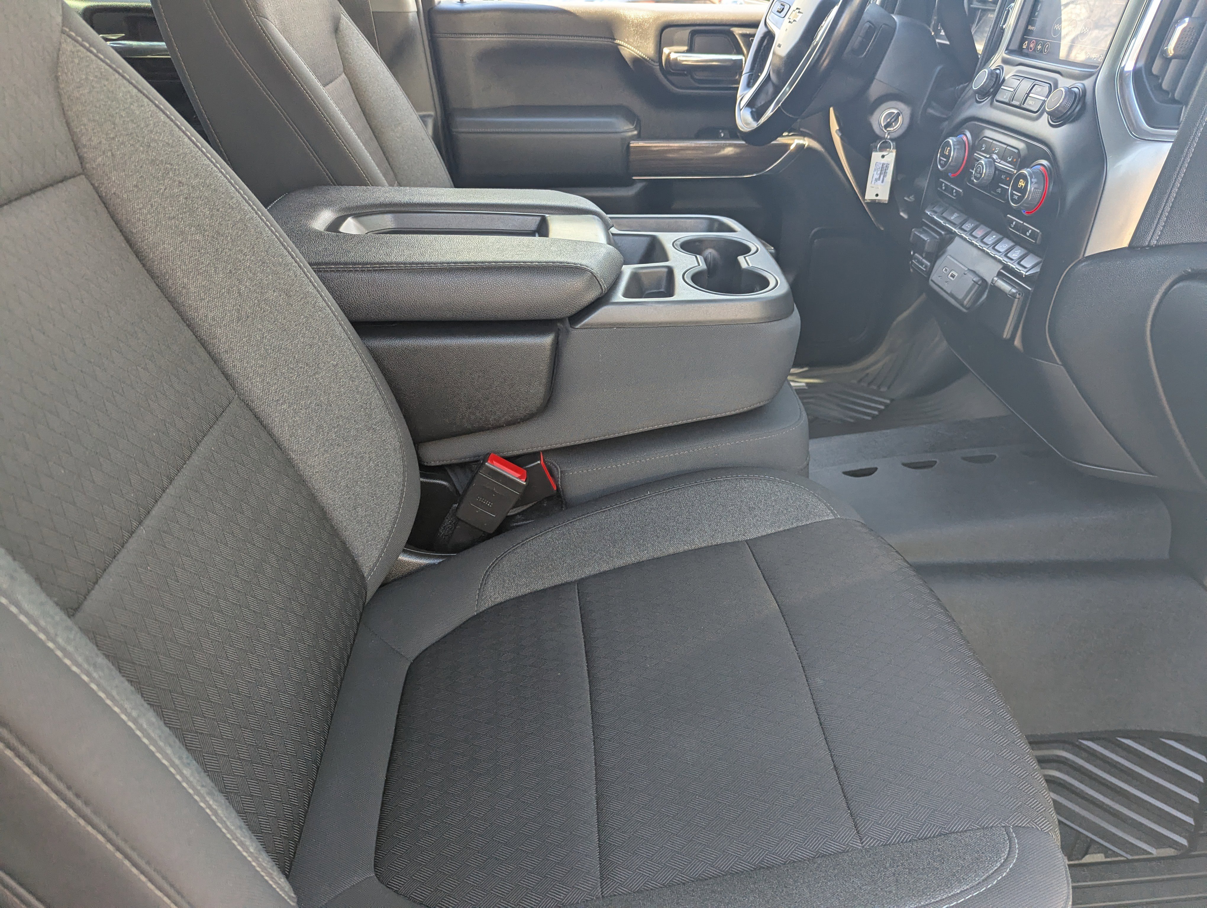 Used 2023 Chevrolet Silverado 2500 LT image 9