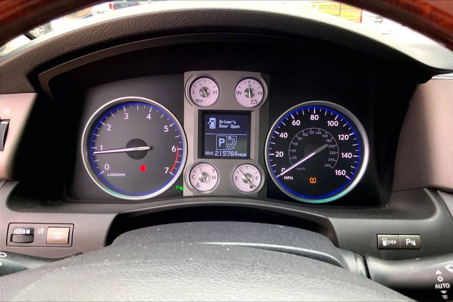 Used 2010 Lexus LX 570 4WD image 24