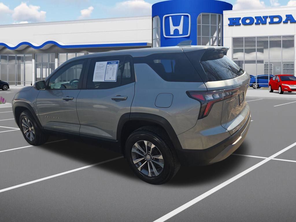 Used 2025 Chevrolet Equinox LT image 6