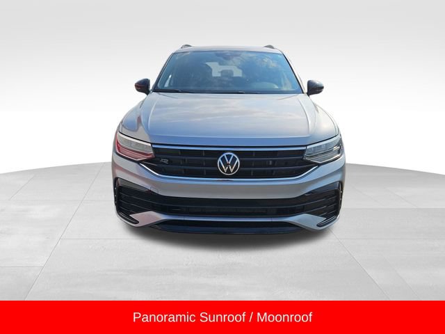 Used 2022 Volkswagen Tiguan SE R-Line image 4