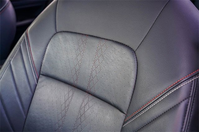 Used 2023 Nissan Altima 2.5 SR w/ SR Premium Package image 24