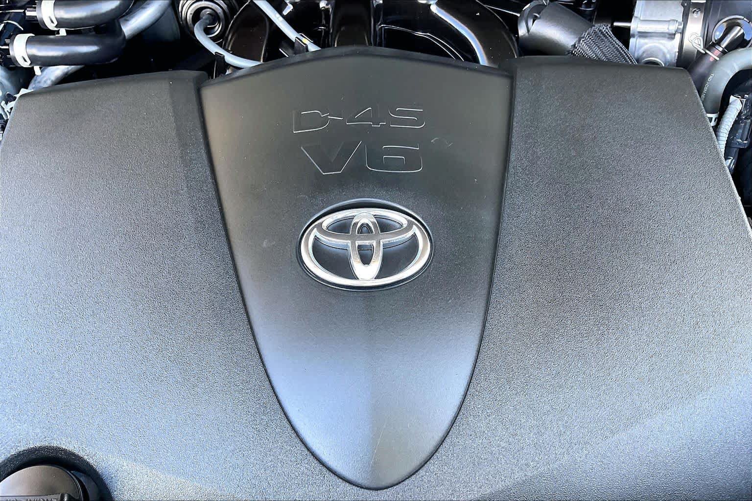 Used 2022 Toyota Highlander XLE FWD image 33