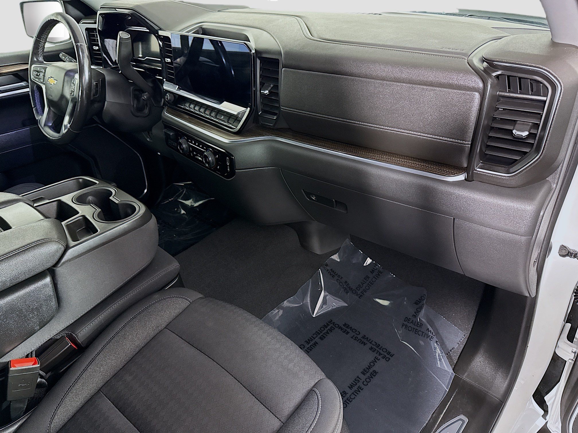Used 2023 Chevrolet Silverado 1500 LT AWD/4WD image 29