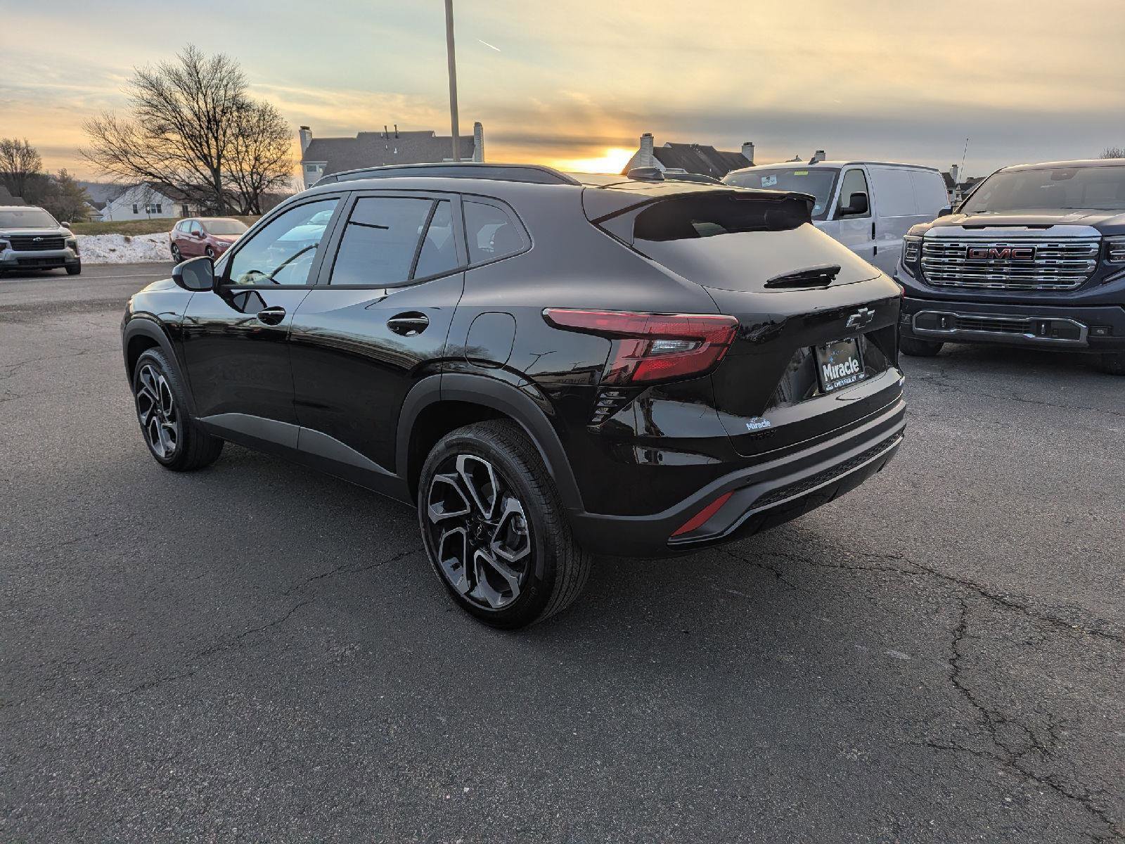 New 2026 Chevrolet Trax RS w/ Sunroof Package image 10
