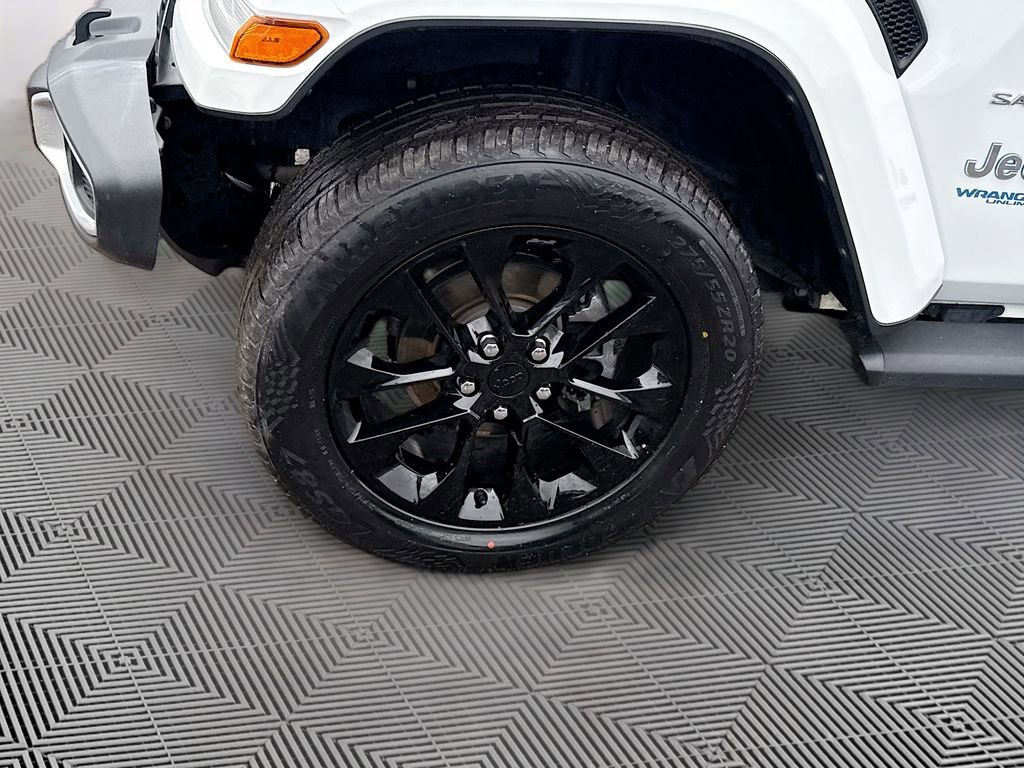 Used 2021 Jeep Wrangler Unlimited Sahara w/ Safety Group image 34