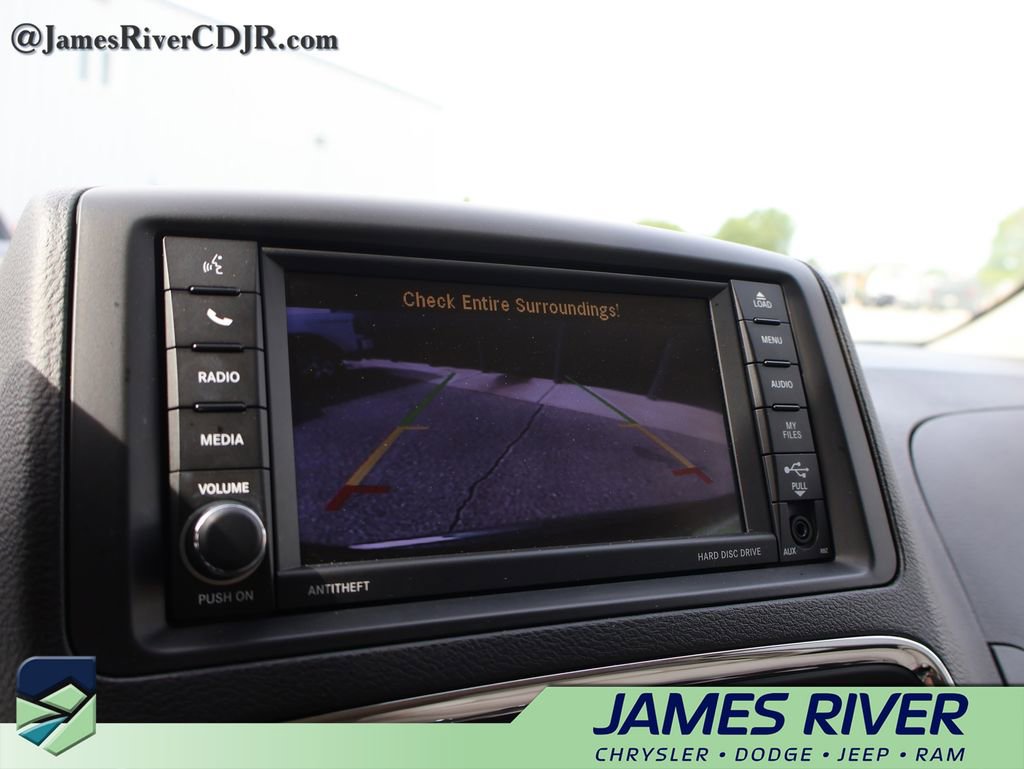 Used 2018 Dodge Grand Caravan SE FWD image 32