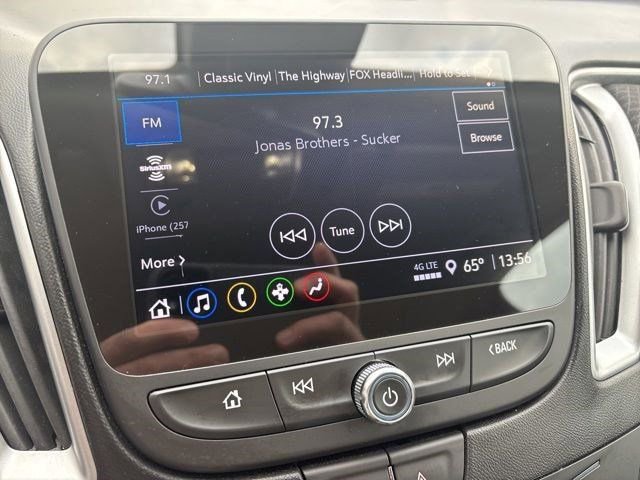 Used 2023 Chevrolet Malibu LT image 21