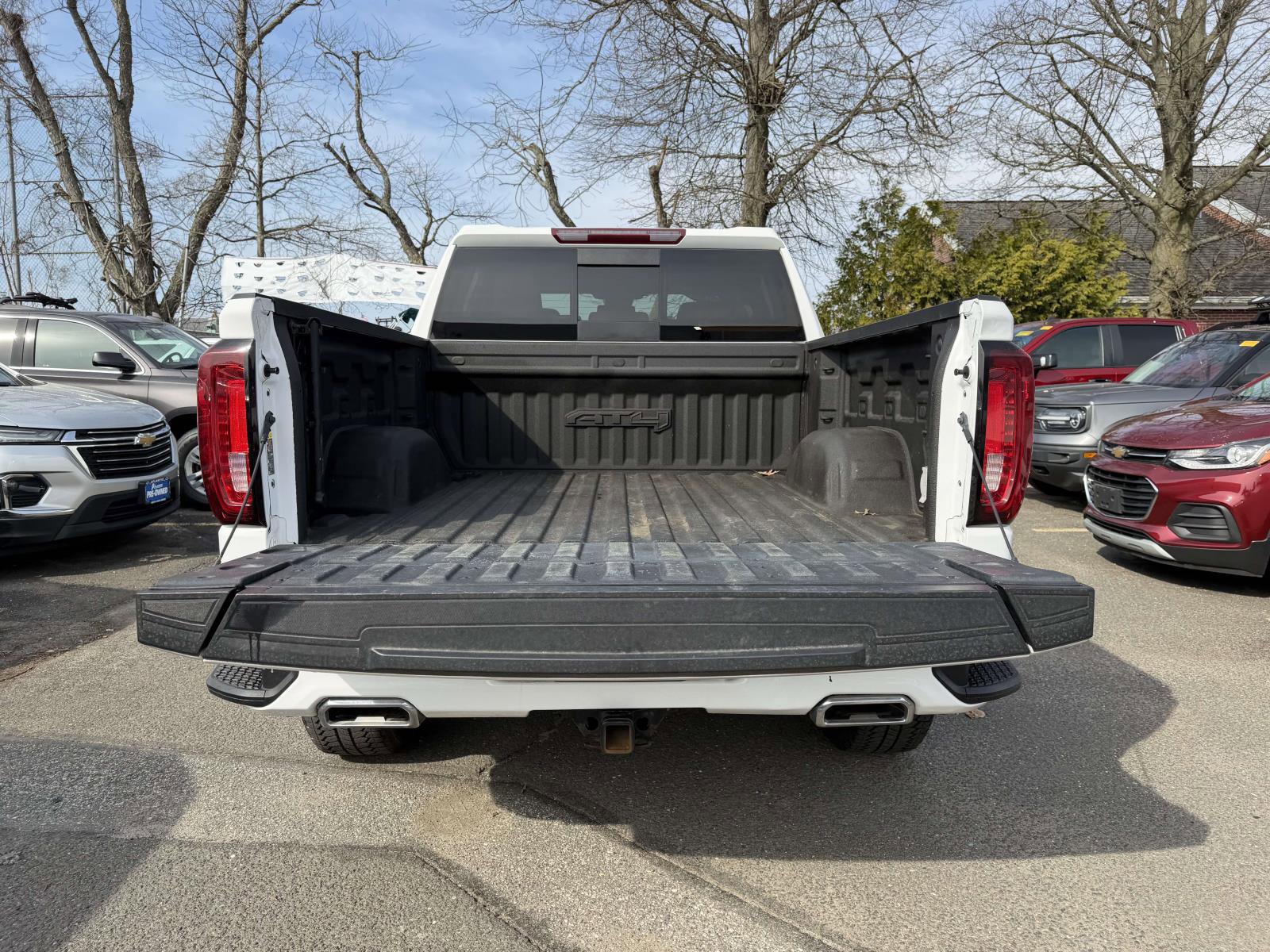 Certified 2023 GMC Sierra 1500 AT4 w/ AT4 Preferred Package image 10