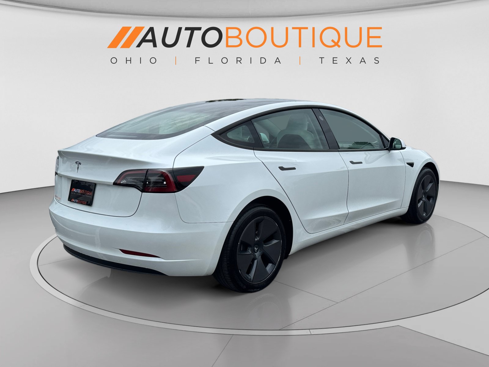 Used 2023 Tesla Model 3 Standard Range RWD image 5