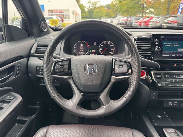 Used 2025 Honda Ridgeline Black Edition image 25