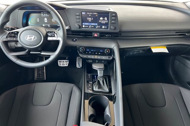 New 2026 Hyundai Elantra SEL Sport image 13