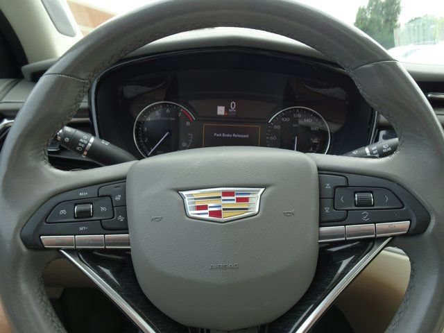 Used 2024 Cadillac XT6 Premium Luxury w/ LPO, Floor Liner Package AWD/4WD image 22