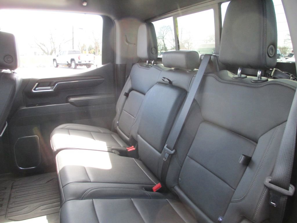 Used 2024 GMC Sierra 1500 SLT w/ SLT Premium Plus Package image 23