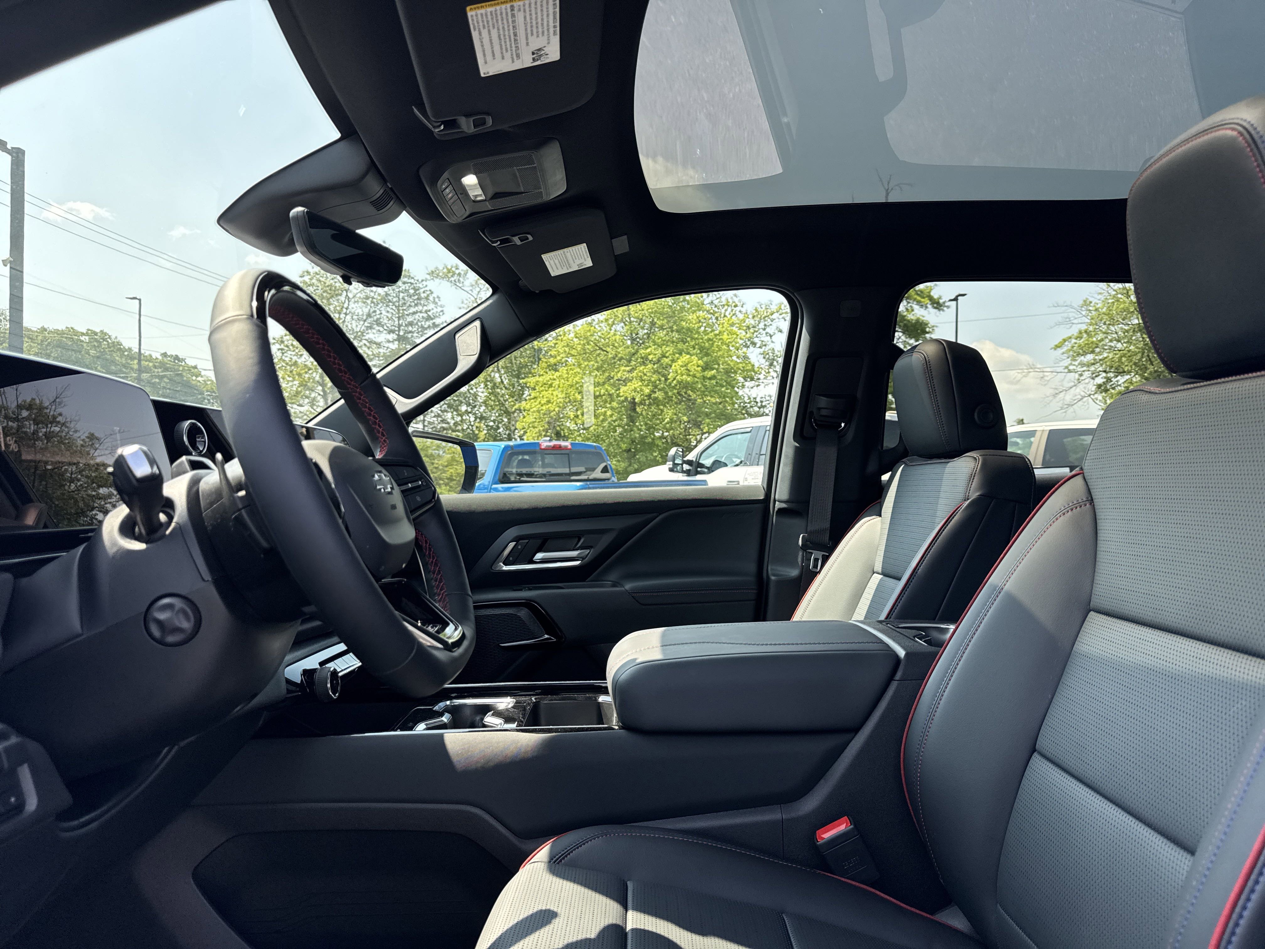 New 2025 Chevrolet Silverado EV RST image 13