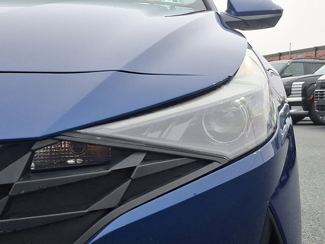 Certified 2023 Hyundai Elantra SEL w/ Convenience Package image 8