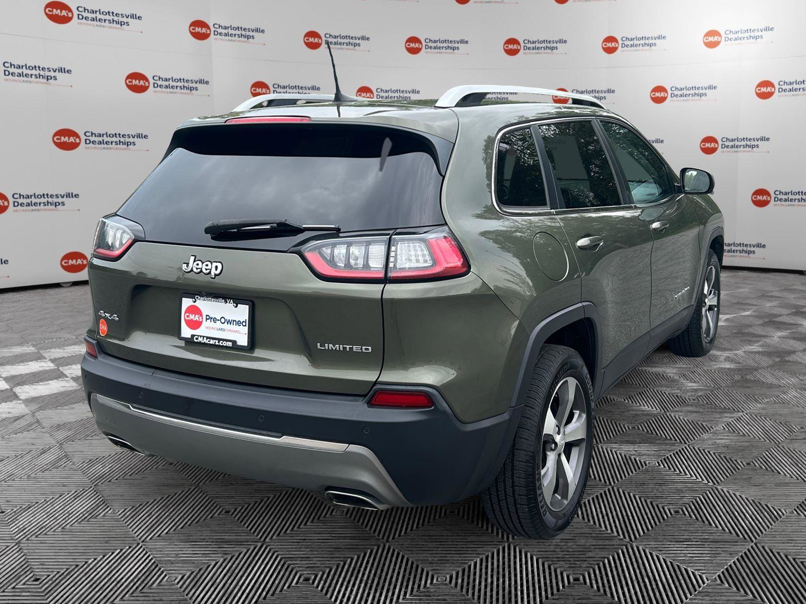 Used 2020 Jeep Cherokee Limited image 5