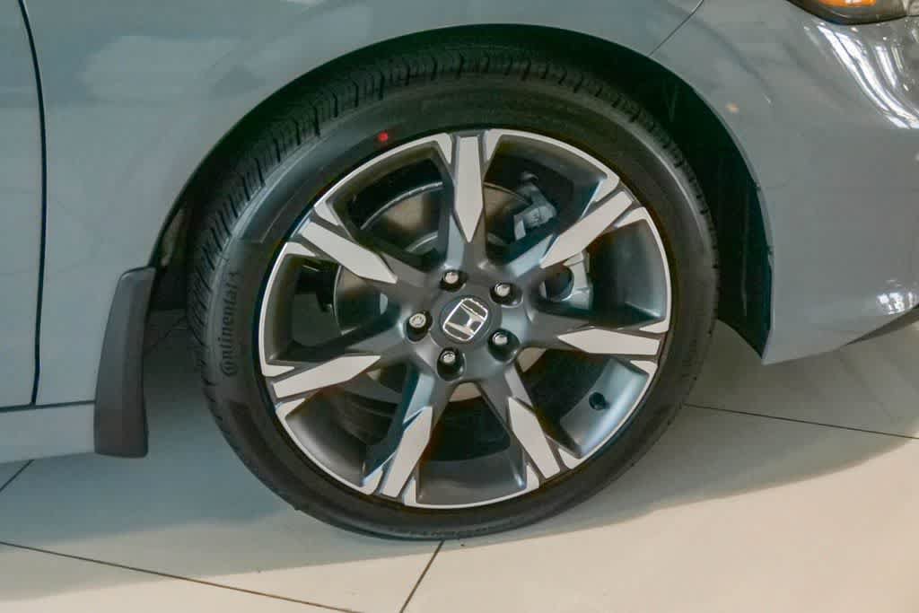 New 2026 Honda Civic Sport Touring image 5