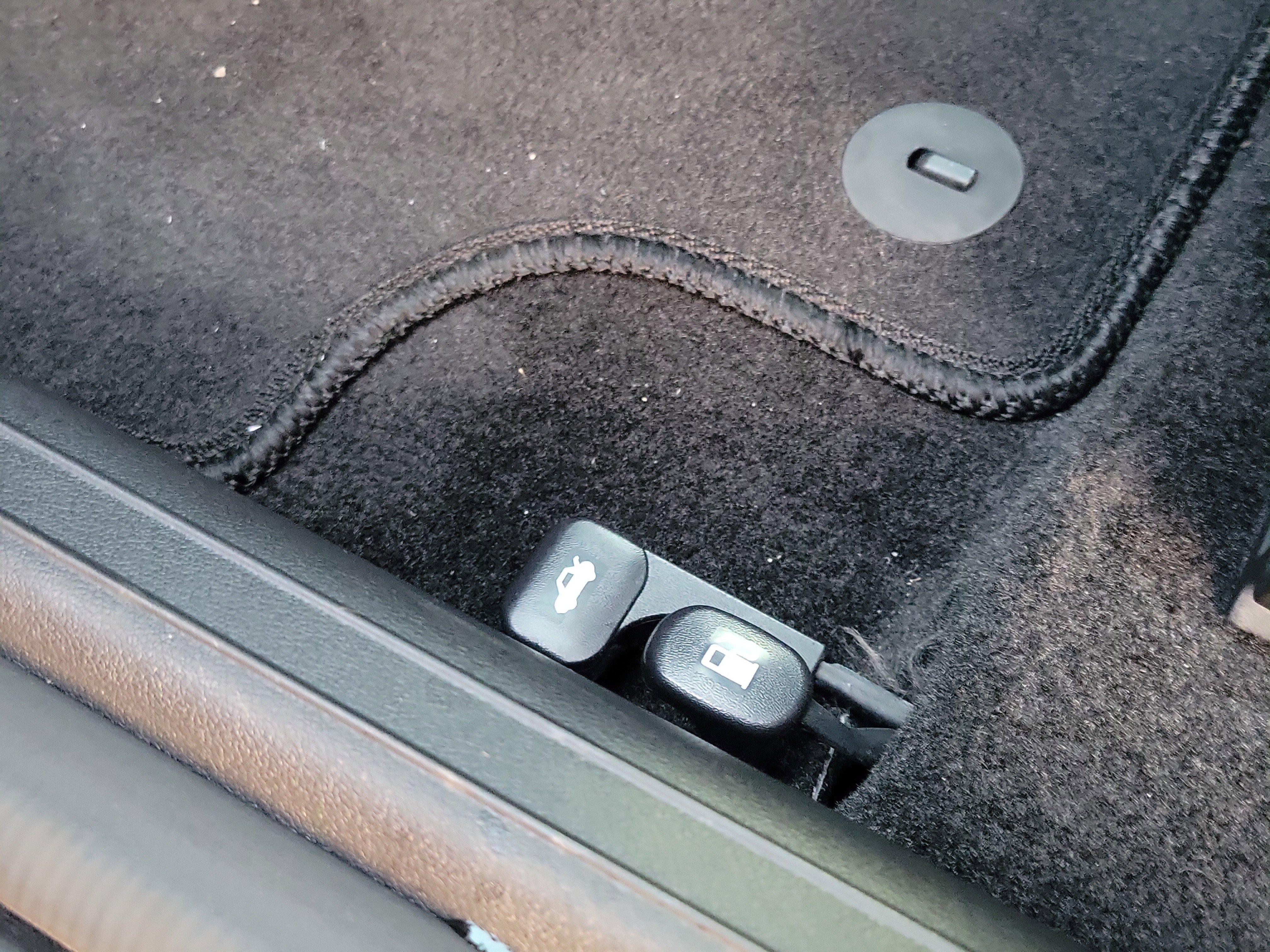 Certified 2025 Hyundai Elantra Sport w/ Cargo Package image 18