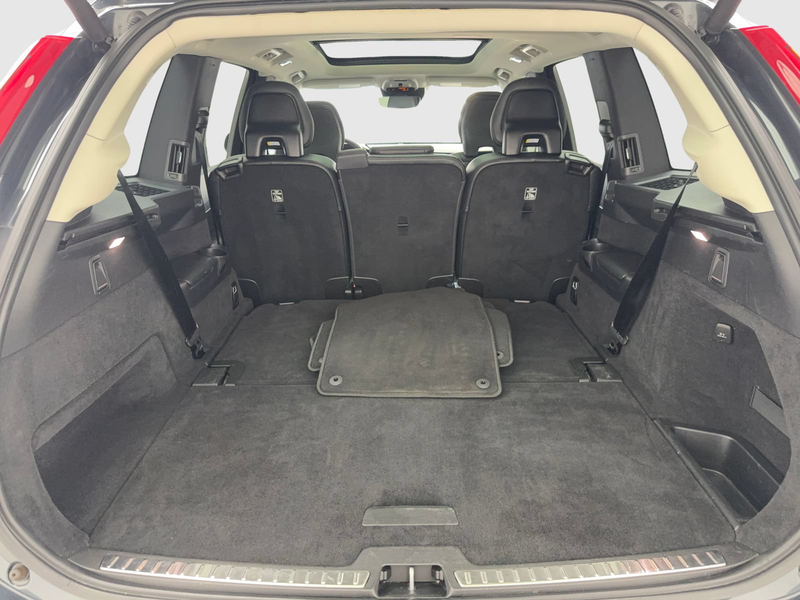 Used 2022 Volvo XC90 T5 Momentum AWD/4WD image 51