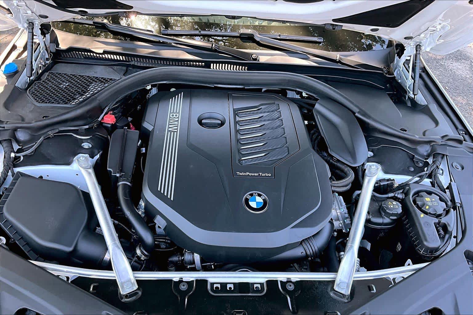 Used 2024 BMW 840i Gran Coupe xDrive AWD/4WD image 32