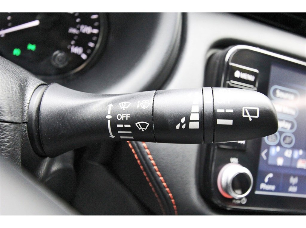 Used 2023 Nissan Kicks SR w/ SR Premium Package image 16