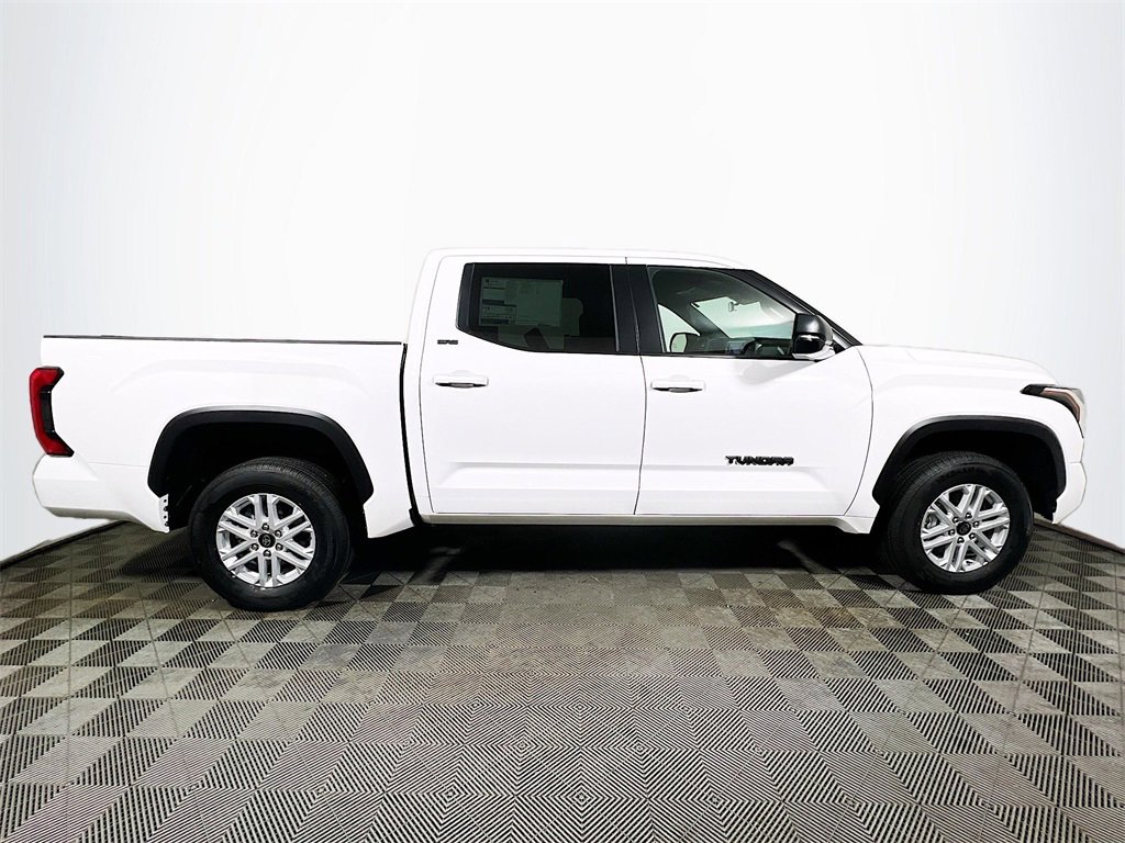 New 2026 Toyota Tundra SR5 image 9