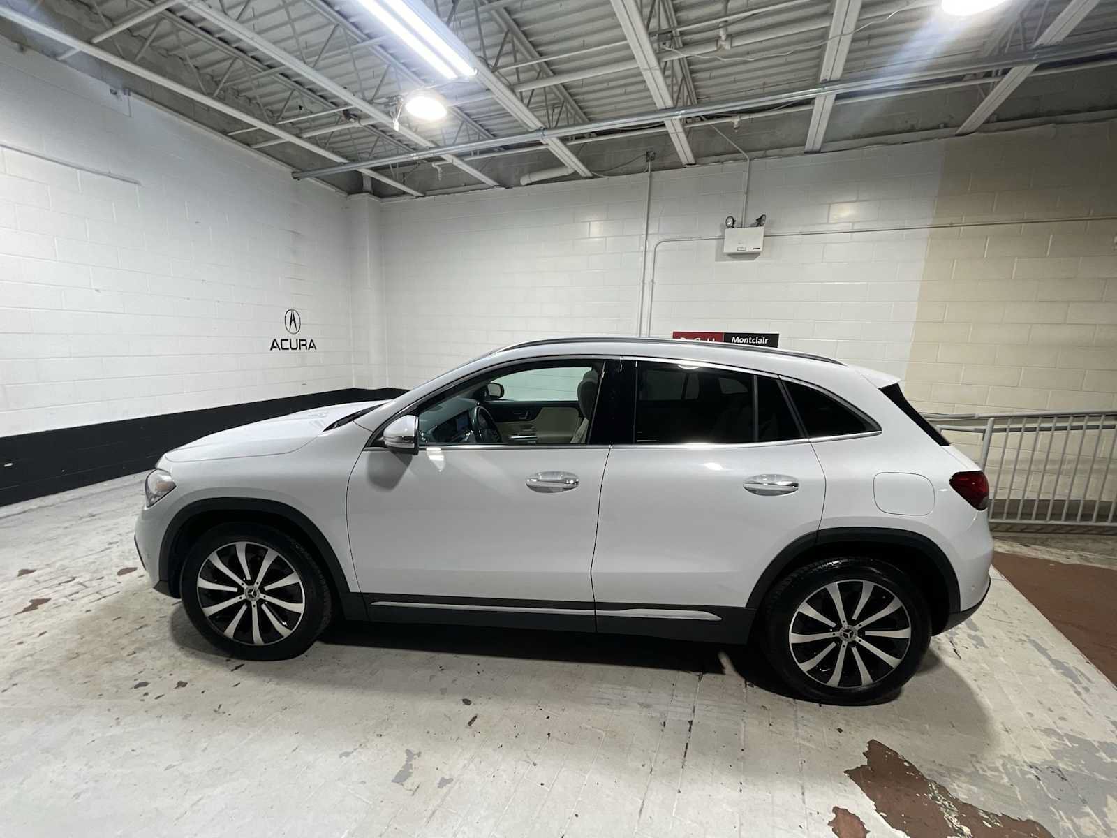 Used 2021 Mercedes-Benz GLA 250 4MATIC image 3