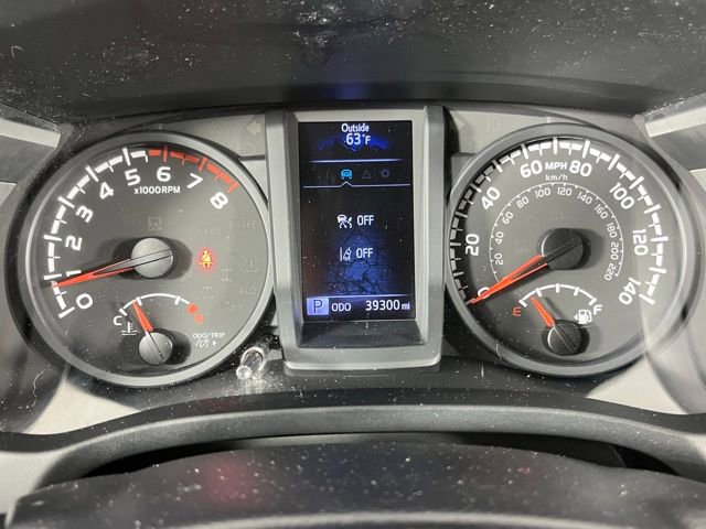 Used 2022 Toyota Tacoma SR AWD/4WD image 14