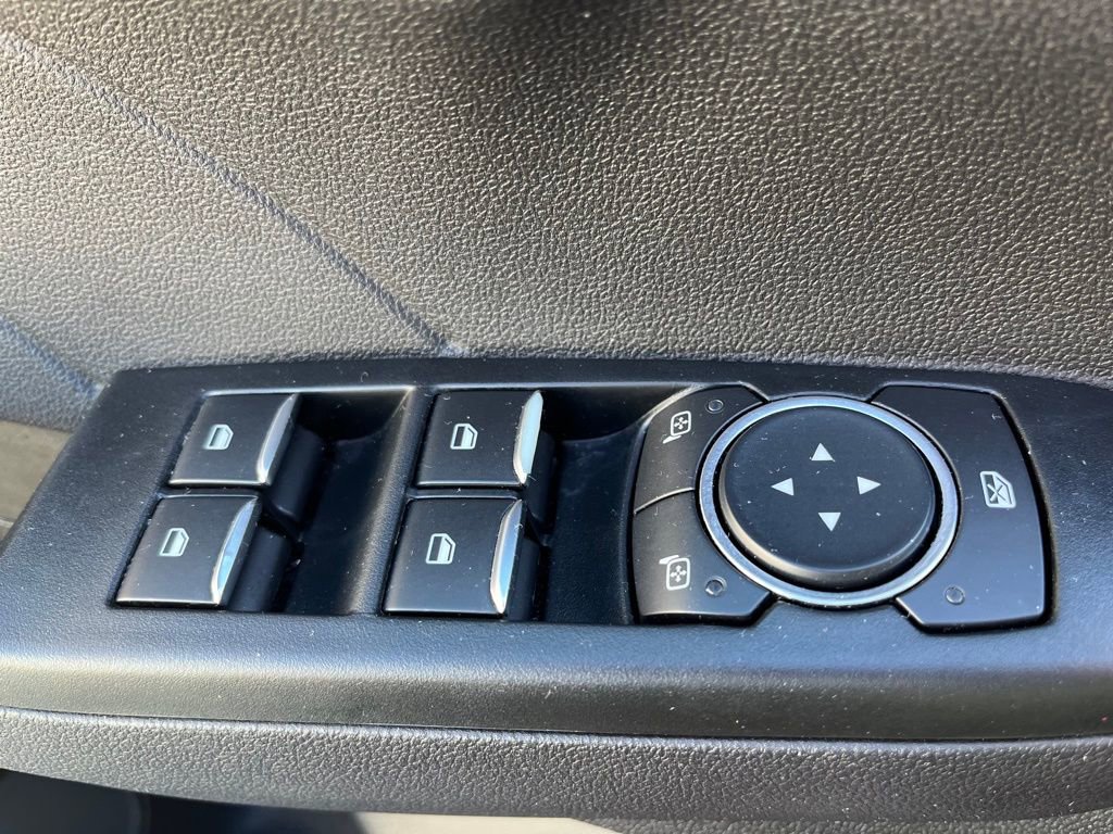 Certified 2022 Ford Escape SE image 18