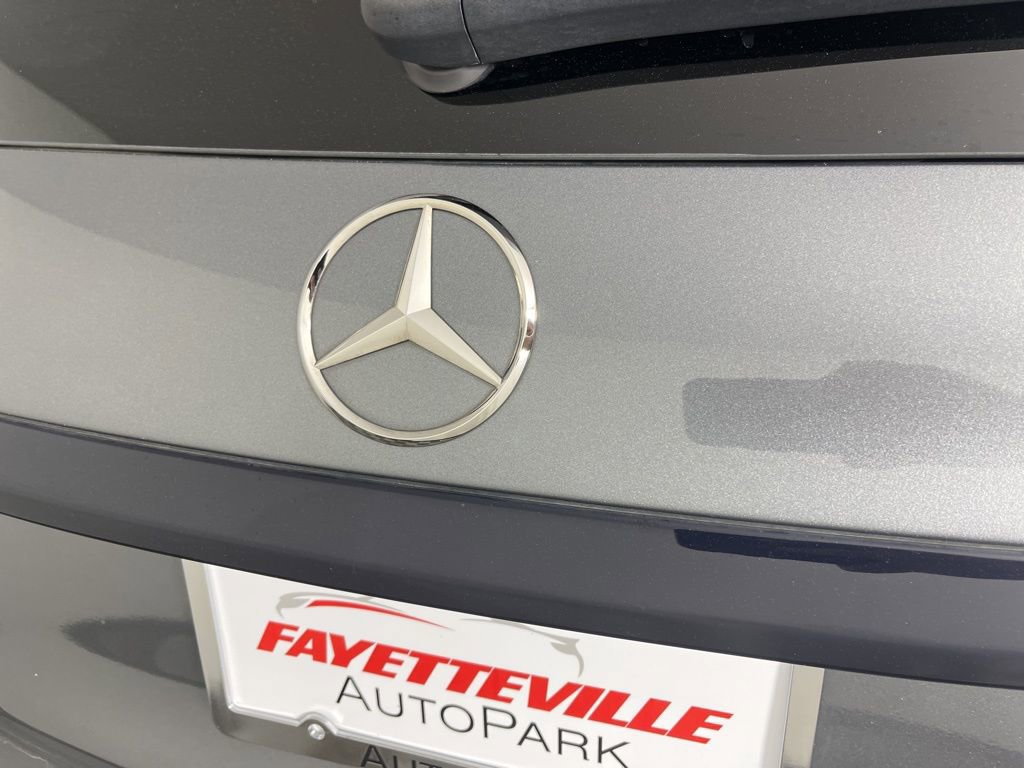 Used 2023 Mercedes-Benz GLC 300 4MATIC image 13