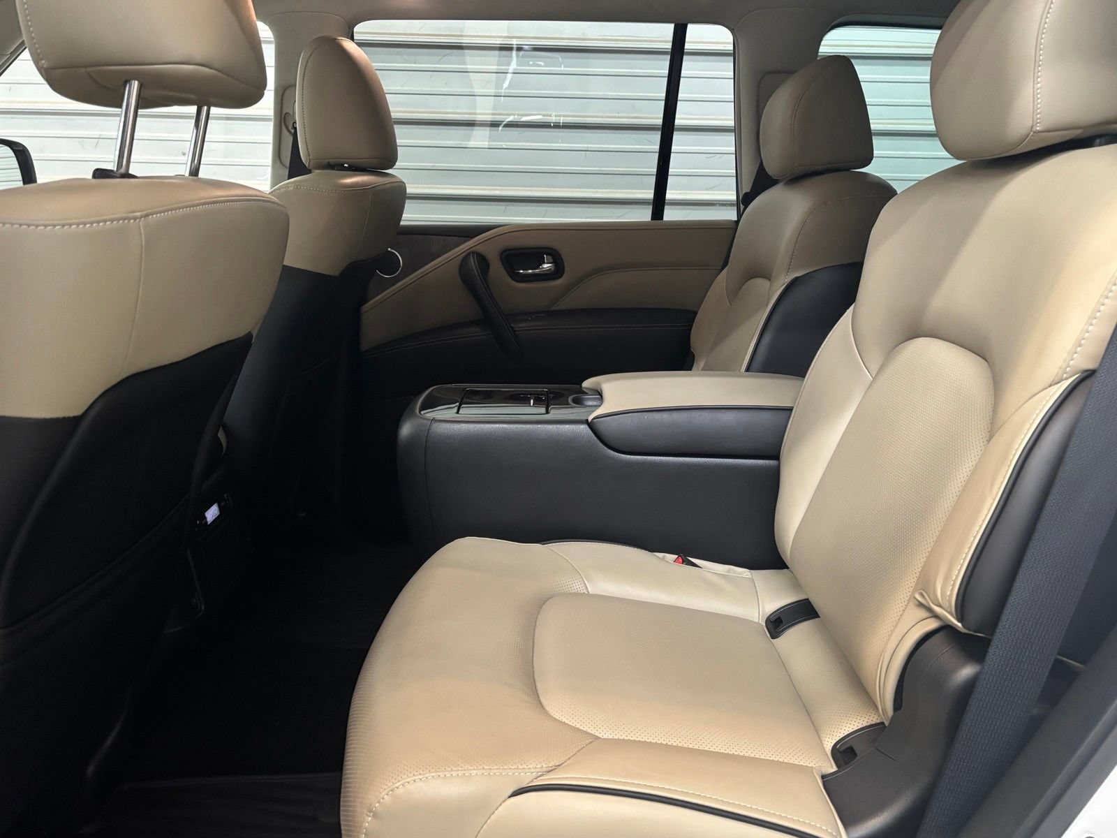 Used 2023 INFINITI QX80 Premium Select w/ Cargo Package AWD/4WD image 25