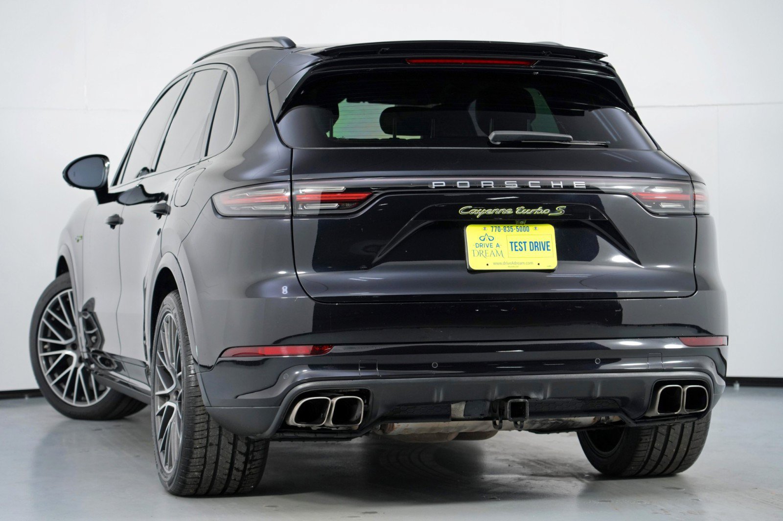 Used 2021 Porsche Cayenne Turbo S AWD/4WD image 6