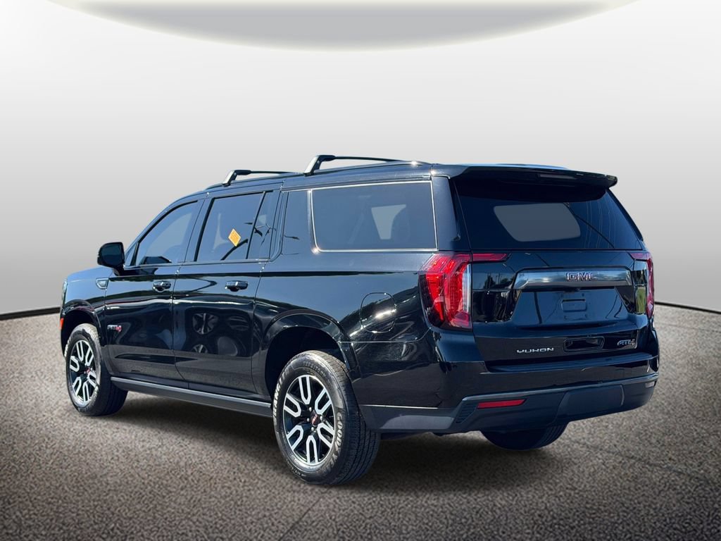 Used 2023 GMC Yukon XL AT4 w/ Technology Package AWD/4WD image 6