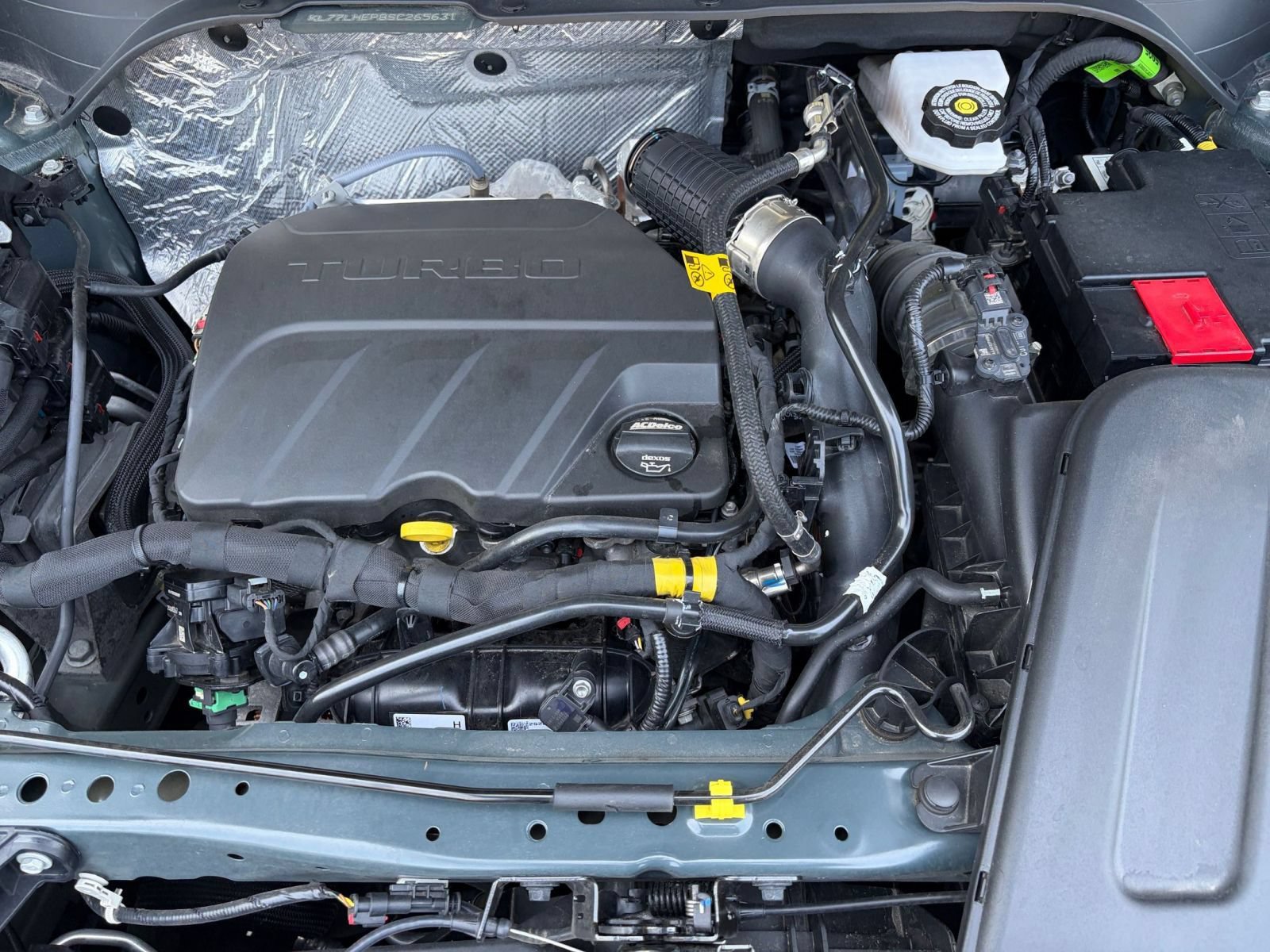 Used 2025 Chevrolet Trax LT FWD image 31