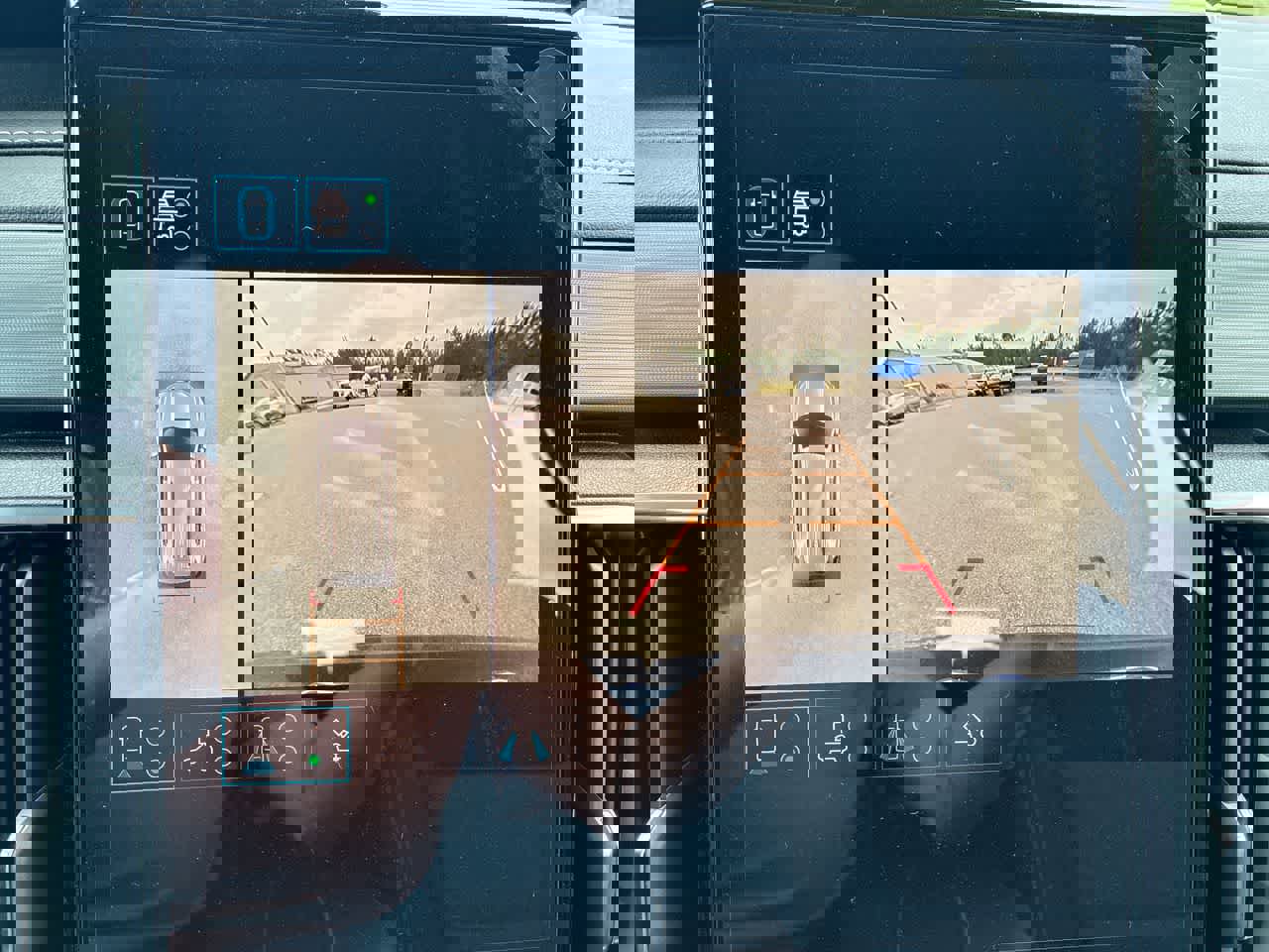 New 2026 GMC Acadia Elevation image 15