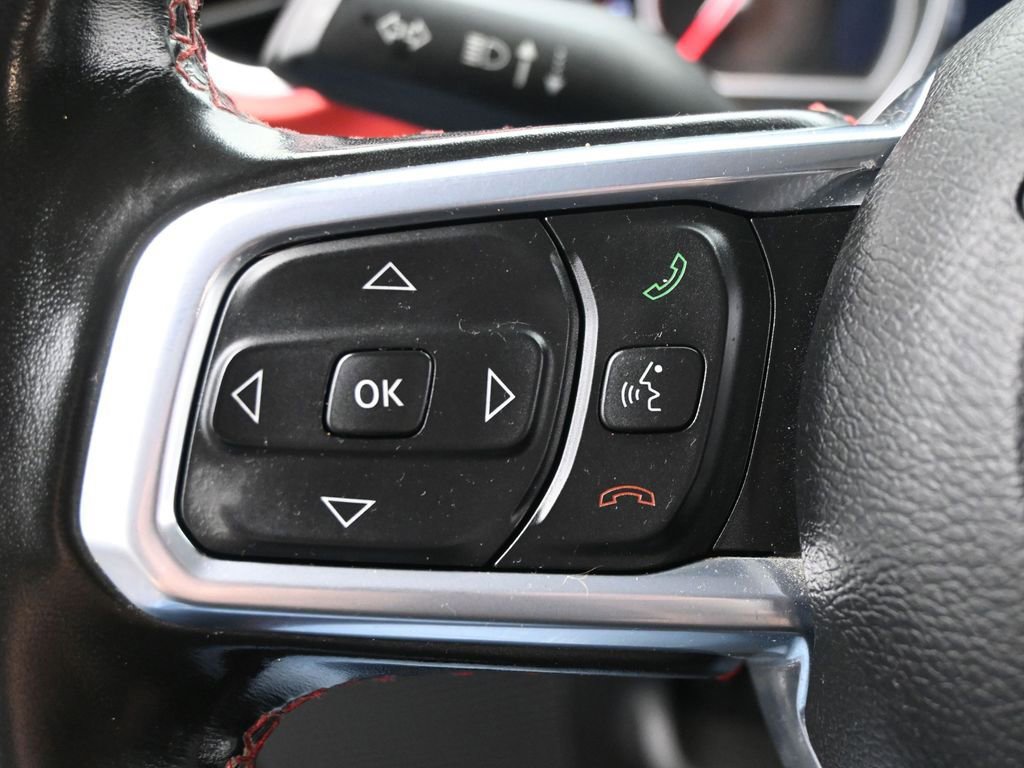 Used 2022 Jeep Gladiator Rubicon w/ LED Lighting Group AWD/4WD image 16