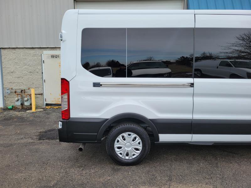 Used 2024 Ford Transit 350 XLT image 28