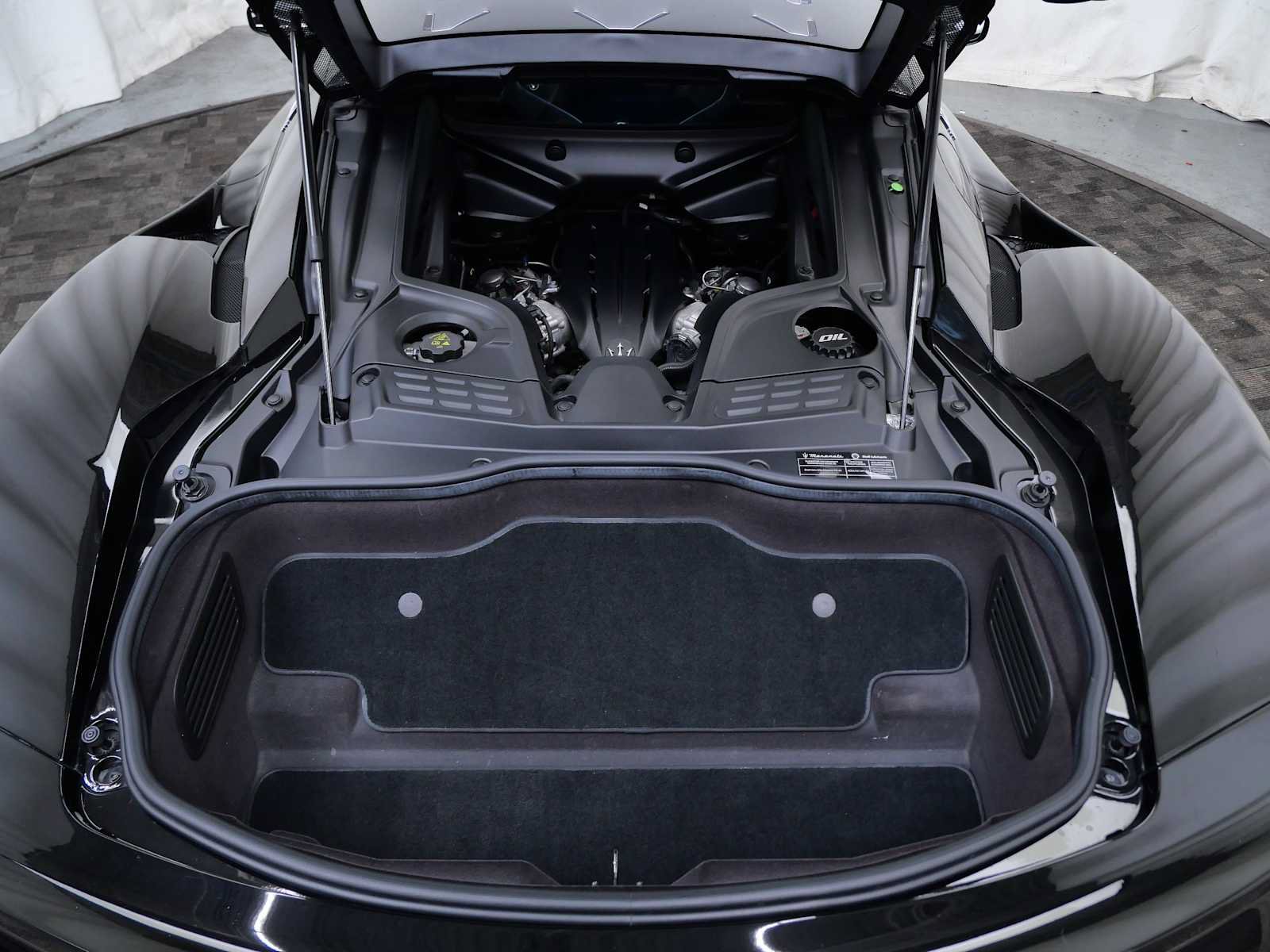 Used 2022 Maserati MC20 Coupe RWD image 30