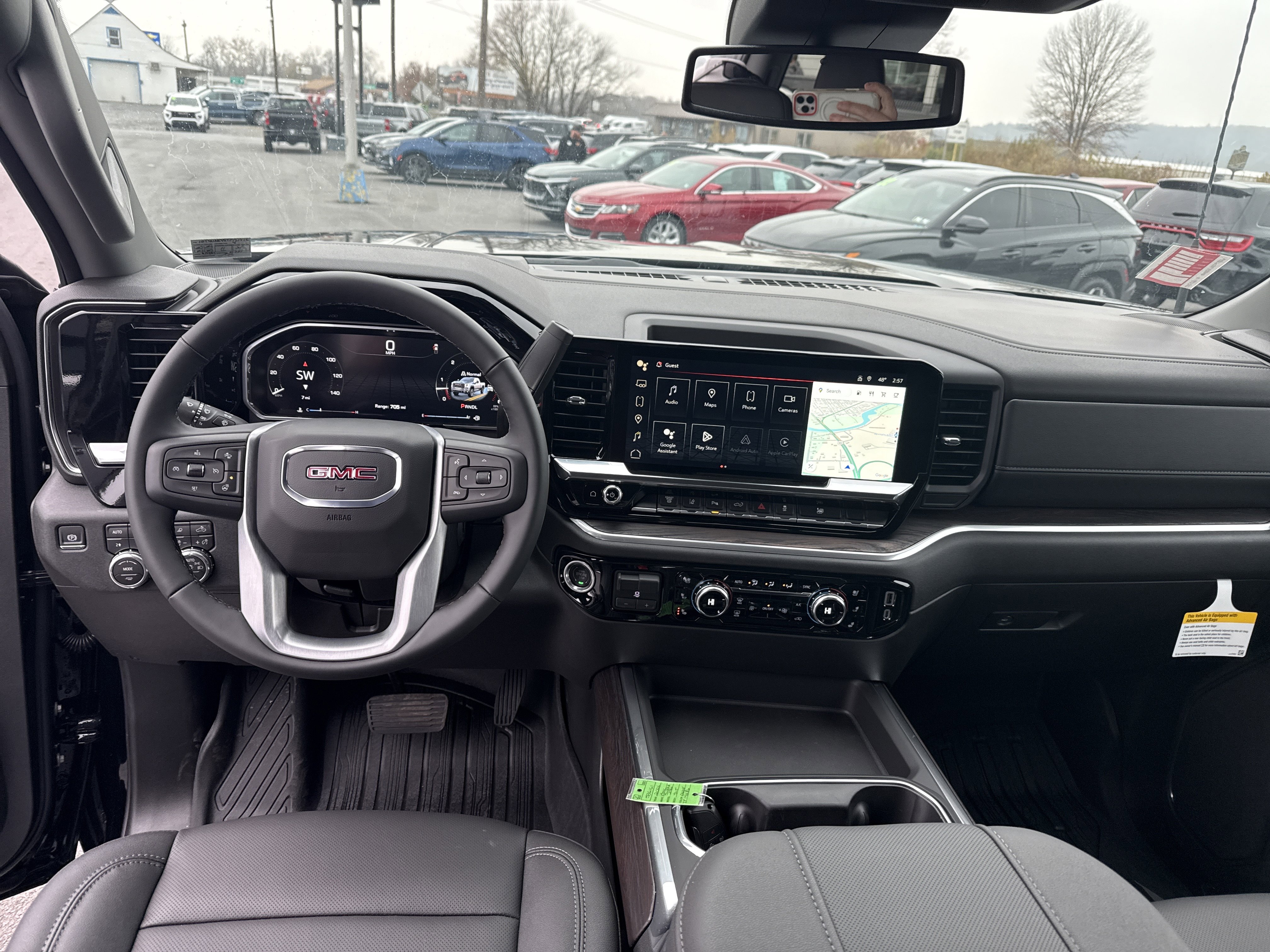 New 2026 GMC Sierra 2500 SLT w/ SLT Convenience Package image 14