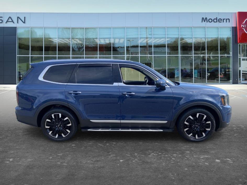 Used 2023 Kia Telluride SX Prestige AWD/4WD image 4
