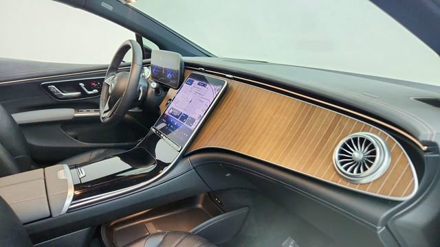 Used 2022 Mercedes-Benz EQS 450+ Sedan image 20