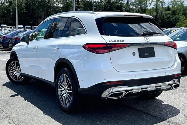 Used 2026 Mercedes-Benz GLC 300 4MATIC image 10
