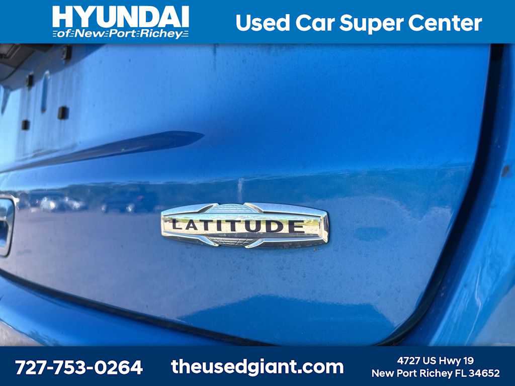 Used 2018 Jeep Compass Latitude w/ Popular Equipment Group image 5