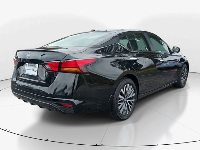 New 2025 Nissan Altima 2.5 SV image 10