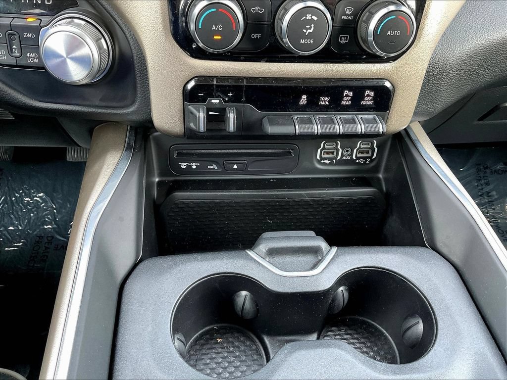 Used 2019 RAM 1500 Laramie AWD/4WD image 19