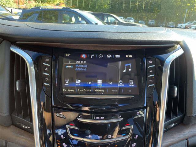 Used 2019 Cadillac Escalade Premium Luxury image 27