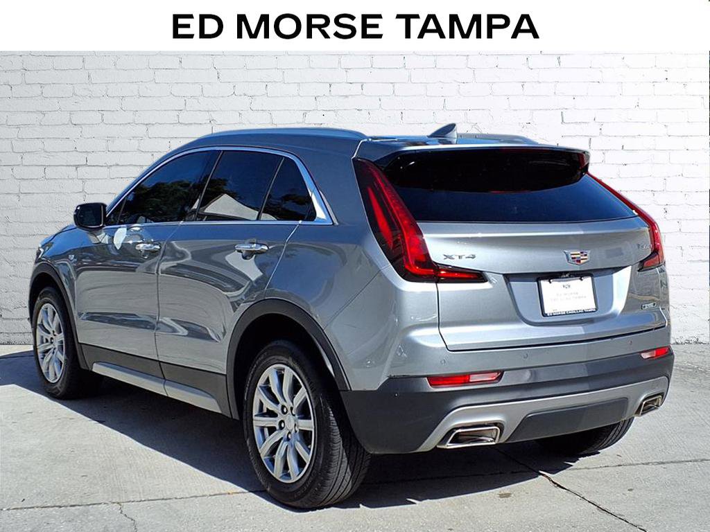 Certified 2023 Cadillac XT4 Premium Luxury image 3
